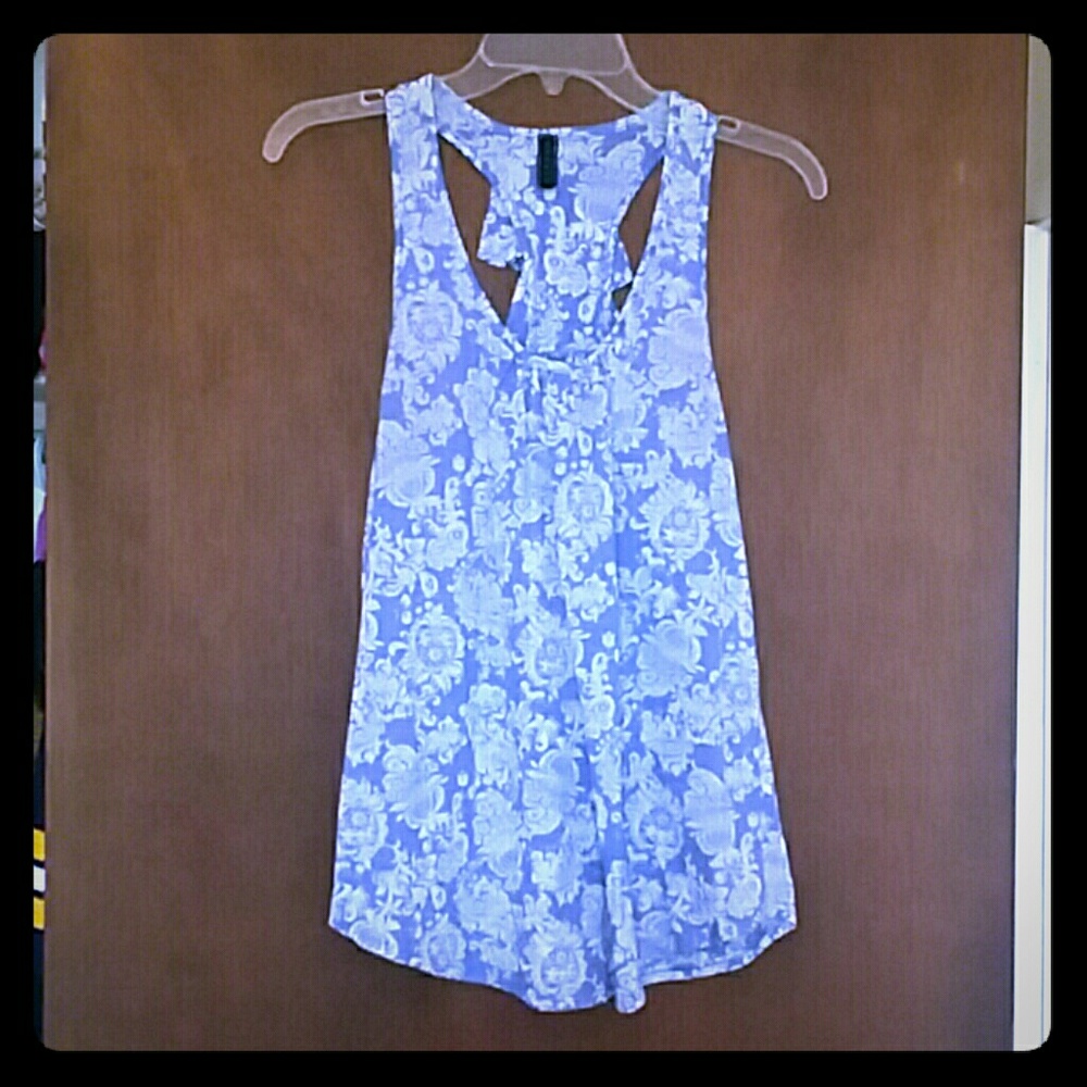 Women's Top